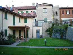 Ristrutturazione Edificio Residenziale Barzano 2005 Maurizio Corti House Styles Mansions House