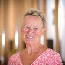 Super pleased to announce that I have passed the RICS APC and have  qualified as a Chartered Surveyor.