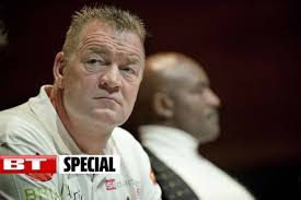 Bokse-Brian: Han har været et fjols!