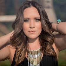 Rebecca Ream's Instagram, Twitter & Facebook