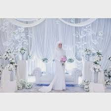 Dan sampai saat itu ia tak pernah curiga. Foto Cantik Perkahwinan Blogger Cik Epal Ami Jofli