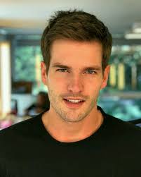 Nathaniel Miranda (ncoyur)