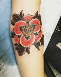 Flowers are one of the most beautiful things created by god and usually treated as a symbol of femininity. Traditional Poppy Flower Tattoo Poppy Flower Tattoo Flower Tattoo Traditional Tattoo