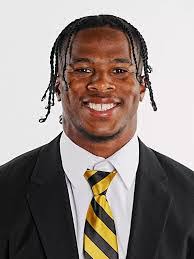 Cody Booth's Instagram, Twitter & Facebook