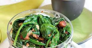 Wok D Epinards Aux Noisettes Et œuf Mollet Recette Interfel Les Fruits Et Legumes Frais Recette Fruits Et Legumes Frais Epinard Alimentation