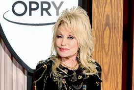 Dolly parton and linda perry attend dolly parton town hall program at the grammy museum on february 06, 2019 in los angeles, california. Dolly Parton American Icon Why Everything S Coming Up Dolly Now Salon Com