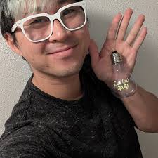 The first 4 episodes of Light Shop are out