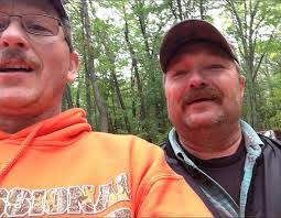 Alice Guin's Instagram, Twitter & Facebook