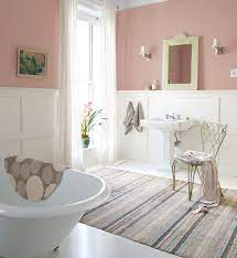This pin was discovered by kimberley day. Boiserie In Bagno Di Legno Perfetta Nella Zona Della Casa Piu Umida