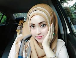 Download bispak batam cantik dibayar untuk sepong kontol.3gp download file. Rahsetia Calya Muslimah Cari Jodoh Usia 31 Tahun Senyum Janda