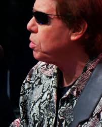 George Thorogood & The Destroyers bring us some good ole rock n' roll with  this performance of "Move It On Over", featuring Sammy Hagar 🎸