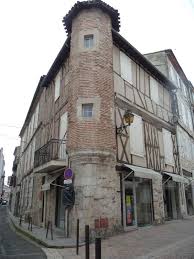 Agen Lot Et Garonne Les Regions De France Regions Francaises Lot Et Garonne
