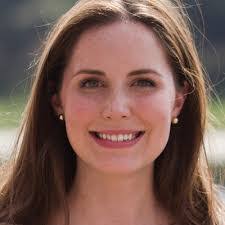 Daisy Alexis's Instagram, Twitter & Facebook