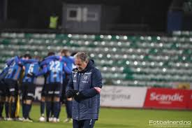 Diese ist die profilseite des trainers sindre tjelmeland. Stabaek Henter Ny Spiss Fotballnerd No