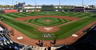 Mlb teams averaged 6,997 fans for spring training dates across the grapefruit and cactus leagues in '18, up just over 1% from last year. Mlb Spring Training Start Dates 2021 Cactus Leagues Execs Want Report Dates Delayed Due To Covid 19 Concerns Draftkings Nation