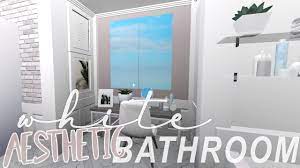 This 2 story house might be a little more your style. White Aesthetic Bathroom Bloxburg Youtube