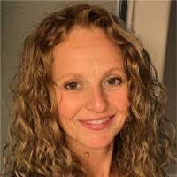 Kami Bailey's Instagram, Twitter & Facebook