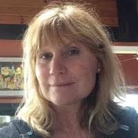 Lisa Borman's Instagram, Twitter & Facebook