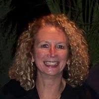 Jeanette Hamm's Instagram, Twitter & Facebook