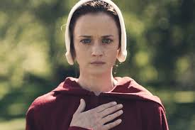 Us genres :drame, science fiction, fantastiqueformat the handmaid's tale saison 2 vostfr et vf en streaming gratuit. The Handmaid S Tale Alexis Bledel Reguliere Dans La Saison 2 De La Servante Ecarlate Critictoo Series Tv
