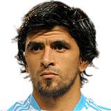 A versatile midfielder who is able to play in different positions but mainly in the centre, he is well known for his fierce shot. Lucho Gonzalez Fifa 16 Fifa 10 Futhead