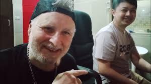 Glen Everhart's Instagram, Twitter & Facebook