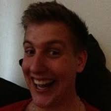 Robin Kling's Instagram, Twitter & Facebook