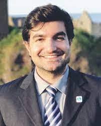 Frederick Reis's Instagram, Twitter & Facebook