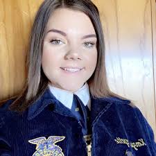 Congratulations to the 2020-2021 FFA Officers!🧡🦊 President- Ivy Norman  Vice President- Jordan Wilton Secretary- Megan Oberg Treasurer- Abigail  Sleep Reporter- Kenzie Bequette Sentinel- Freddie York Historian- Jordan  Hisel