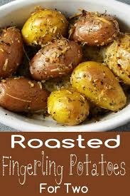 These Roasted Fingerling Potatoes Are Buttery With Garlic And Herbs Roasted Fingerling Potatoes Fingerling Potatoes Recipes Roasted Fingerling Potatoes Recipes
