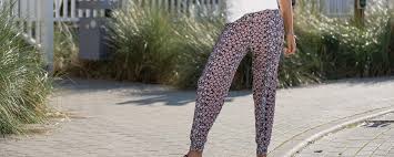 Outdoor hosen & trekking hosen online kaufen im asmc bundeswehr shop ► versandkostenfrei ab 99€ ✓ kostenlose rücksendung ✓ günstige preise hosen von asmc eigen sich für die arbeit, den dienst und die freizeit gleichermaßen. Damen Jogginghosen Freizeithosen Online Kaufen Trigema