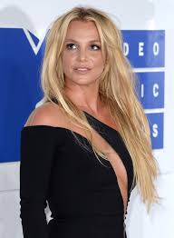 Britney jean spears was born on december 2, 1981 in mccomb, mississippi & raised in kentwood, louisiana. Britney Spears Got Her First Ipad And Now Feels Like Her Life Is Changing Vanity Fair