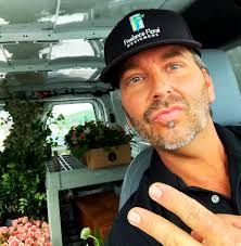 Which bouquet do you prefer and where are you located?