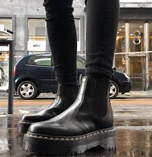 Made with original docs smooth leather, this 2976 rocks. 2976 Quad Black Polished Smooth 2976 Quad Black Polished Smooth Choose Your Doc For A R Chelsea Boots Outfit Chelsea Boots Women Platform Chelsea Boots
