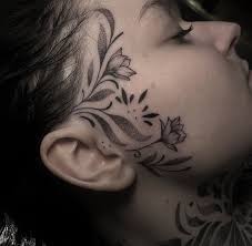 Hannah Earley Artist