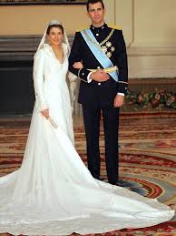 Letizia Von Spanien So Haben Sich Ihre Hochzeitsgaste Verandert Konigliche Hochzeitskleider Konigliche Hochzeit Royale Hochzeiten