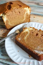 Calories per serving of pumpkin cream cheese icing spice bread 32 calories of cream cheese, (0.33 oz) 25 calories of brown sugar, (0.03 cup, packed) 23 calories of flour, white, (0.05 cup) 10 calories of canola oil, (0.08 tbsp) 6 calories of egg, fresh, whole, raw, (0.08 large) 5 calories of powdered sugar, (0.01 cup, unsifted) Pumpkin Cream Cheese Filled Bread Recipe My Home Based Life