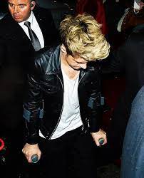 Remember When Niall Wore That Leather Type Jacket Yeah Niall Horan Niall Horan Baby James Horan