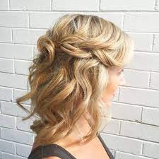 Explore Gallery Of Half Up Half Down Wedding Hairstyles For Medium Length Hair 3 Of 15 Medium Length Hair Styles Medium Hair Styles Half Up Wedding Hair