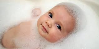 Https Xn 90abjbtjdof1b8dvb Xn P1ai Raznoe V Chem Kupat Novorozhdennogo Pervyj Raz Kupanie Novorozhdennogo Pervoe Pravilnoe Kupanie Mladenca Doma Posle Roddoma Html