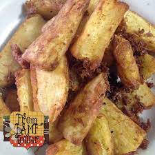 Ayam goreng berempah memiliki aroma yang khas, karena diolah dari aneka rempah. From Famf Tower Resepi Ubi Goreng Berempah