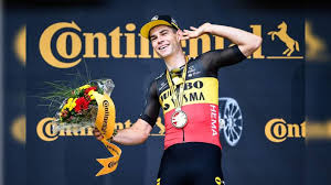 Zijn voornaamste succes boekte hij in het veldrijden, waar hij sinds 2014 op profniveau acteert. Tour De France Wout Van Aert Wins Stage 11 Tv9news