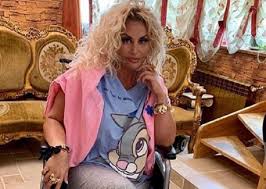 Odpowiedź na to pytanie zaskoczy niejednego fana telewizyjnego hitu. Krolowa Zycia Na Wozku Inwalidzkim Sa Niewielkie Szanse Ze Wroci Do Dawnej Formy Super Express Wiadomosci Polityka Sport