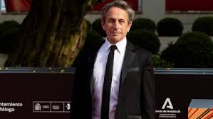 He has appeared in more than fifty films since 1982. Mlemv9pakdtefm