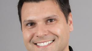 88Nine Radio Milwaukee Executive Director Maxie Jackson departs. Jordan Lee  takes interim role.