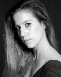 Ellen Graff's Instagram, Twitter & Facebook