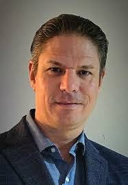 Janet Santucci's Instagram, Twitter & Facebook