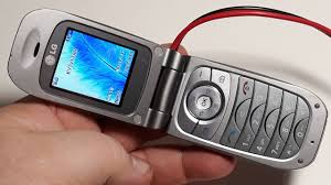 LG KP202 - бюджетная раскладушка с VGA ...