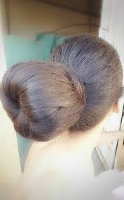 تسريحة الكعكة كعكة الدونات كعكة شعر كبيرة Hair Hairstyle Bun Style Donut Big Hair Bun Hair Bun Hair Donut Big Bun Hair Bun Hairstyles Stylish Hair