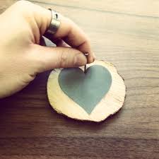 Eine tabelle mit dem namen des kindes. Herz Bild Aus Holz Nagel Und Faden Kreativ Blog Diy Gadgets